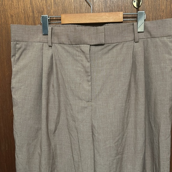 H&M Dress Pants - Picture 2 of 8